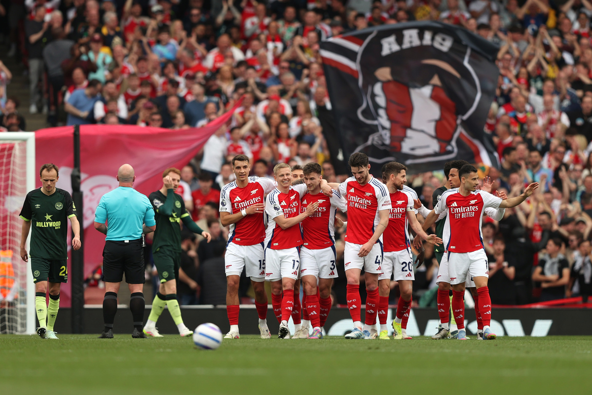 索默：我会弹吉他和钢琴；退役后我应该不当教练，压力太大了