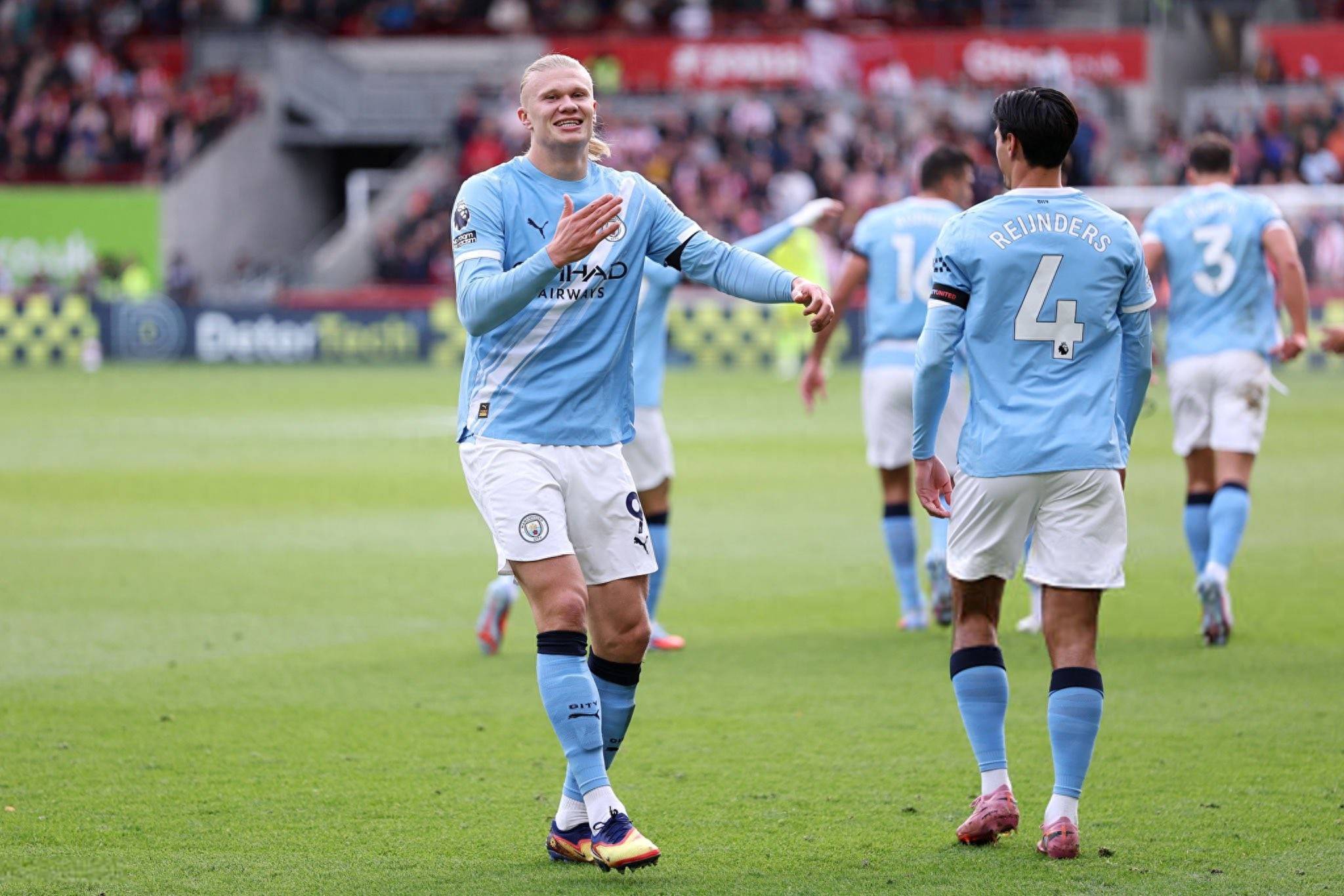 詹姆斯：衷心希望人们没有忘记罗斯，他是个不可思议的竞争者