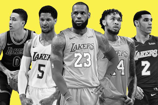 NBA焦点战：篮网客场逆转雄鹿,