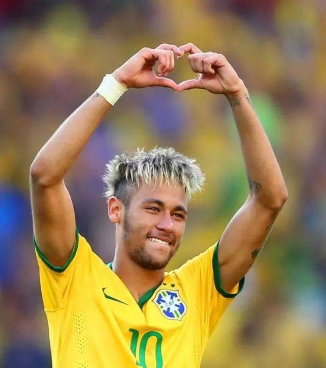 多特vs比利亚雷亚尔：阿德耶米、安塞尔米诺、帕尔特伊出战