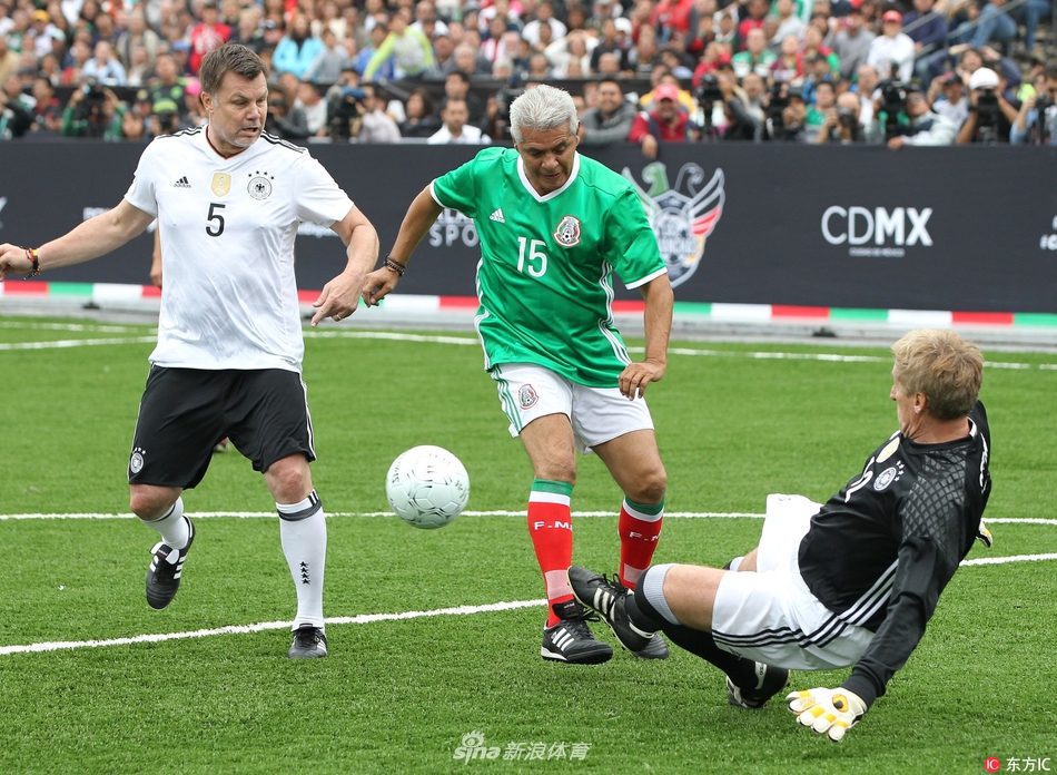 曼联红魔主场零封埃弗顿