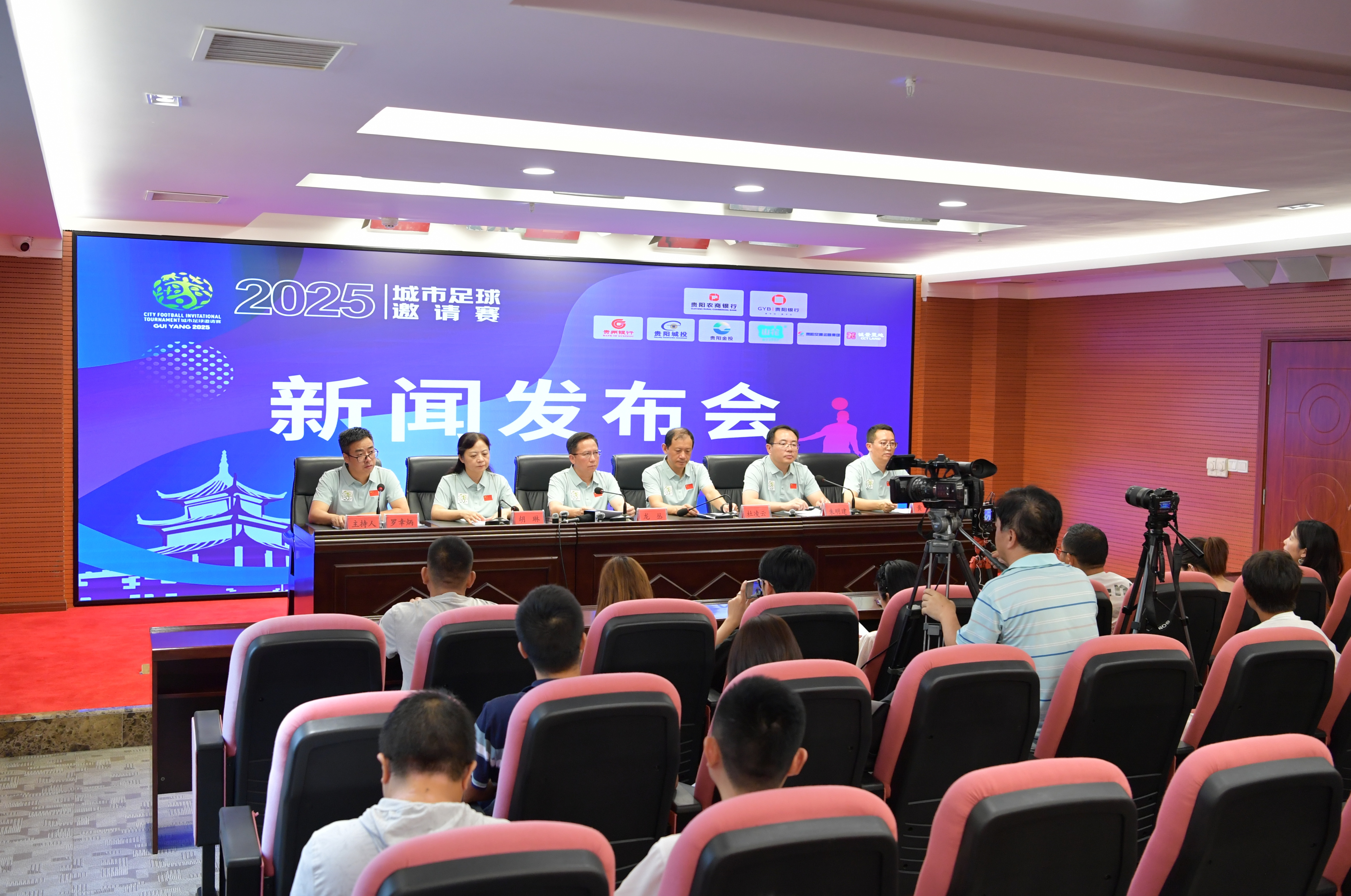 跟朋友娱乐赛 11 分制，先输后赢